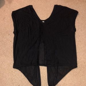 Lulu lemon workout shirt